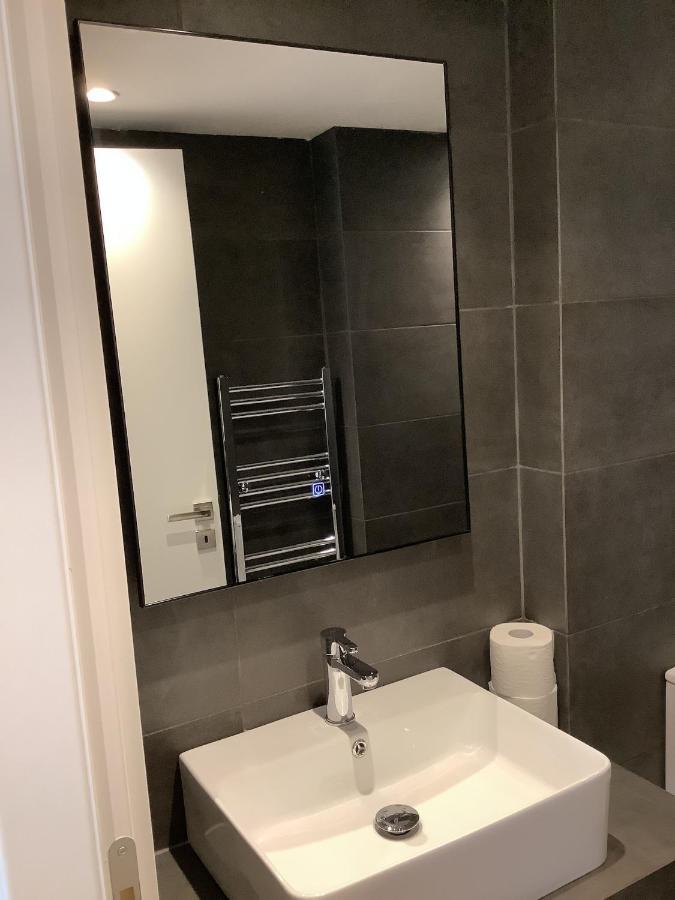 Sunny New Lovely Apartment 60 Meters From The Metro Athens Luaran gambar