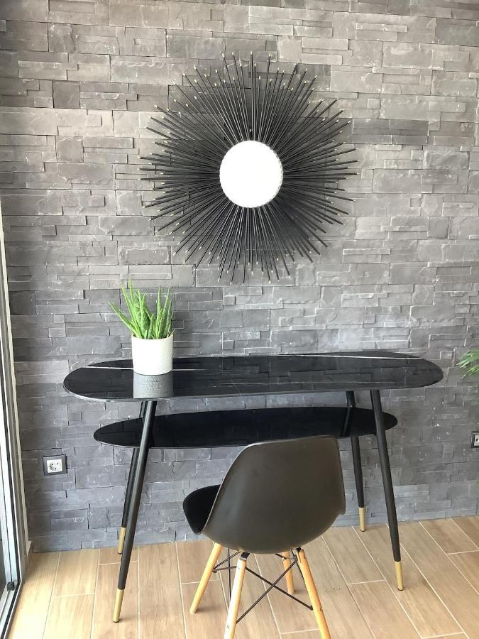 Sunny New Lovely Apartment 60 Meters From The Metro Athens Luaran gambar