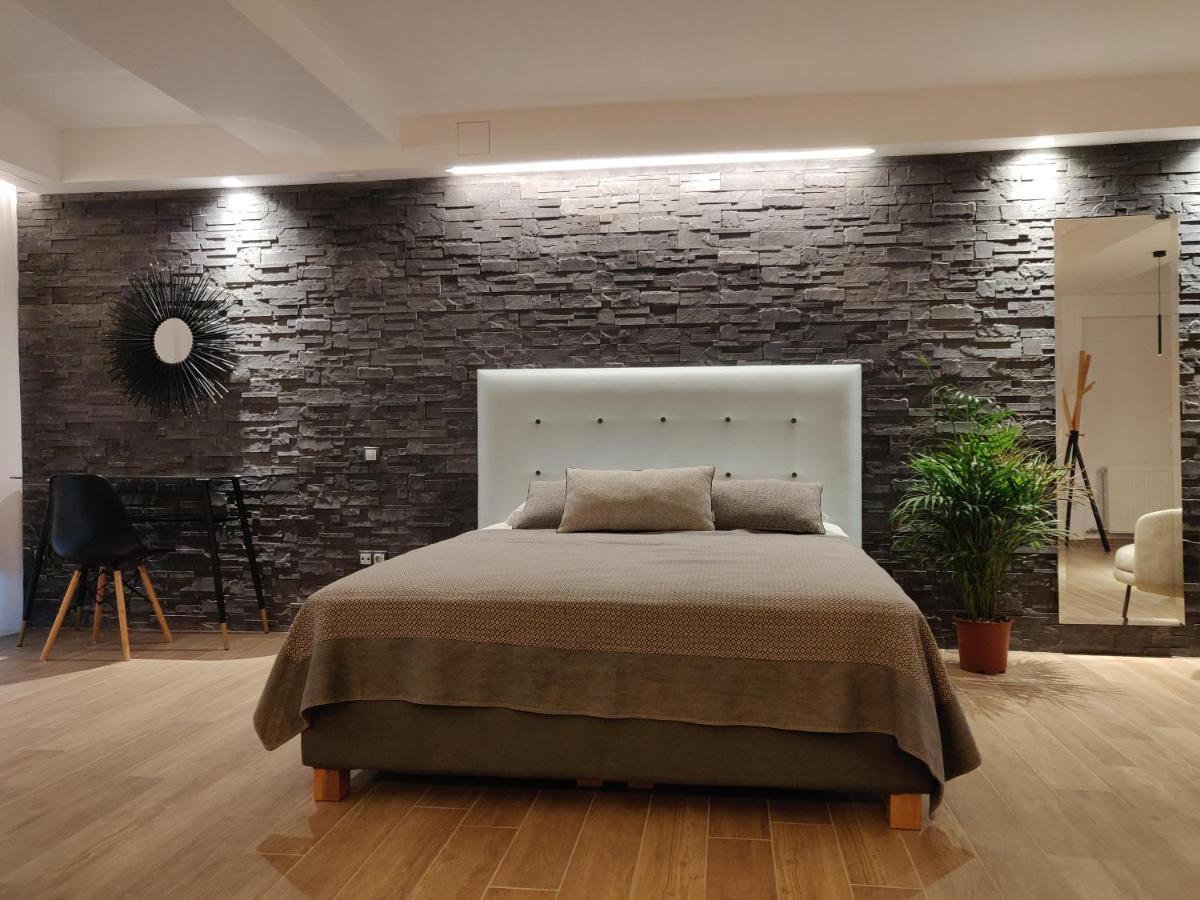 Sunny New Lovely Apartment 60 Meters From The Metro Athens Luaran gambar